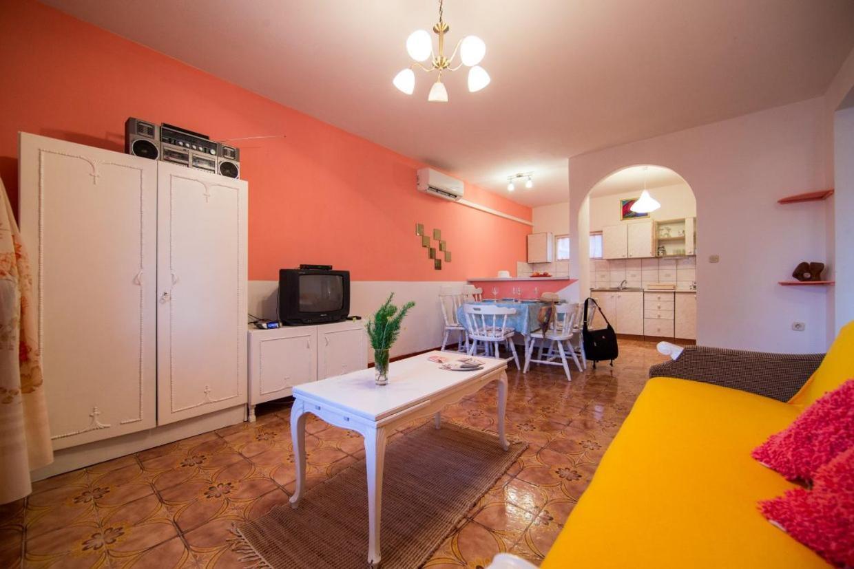 Silver Beach Apartments Vis Esterno foto